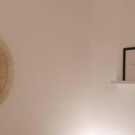 Et A 2 Pas De La Cite Apartamento *