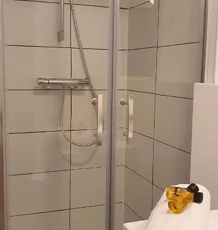 Et A 2 Pas De La Cite * Carcassonne