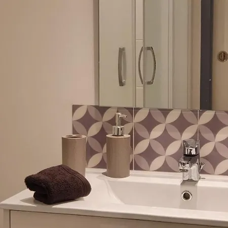 Apartment Studio Et A 2 Pas De La Cite Carcassonne